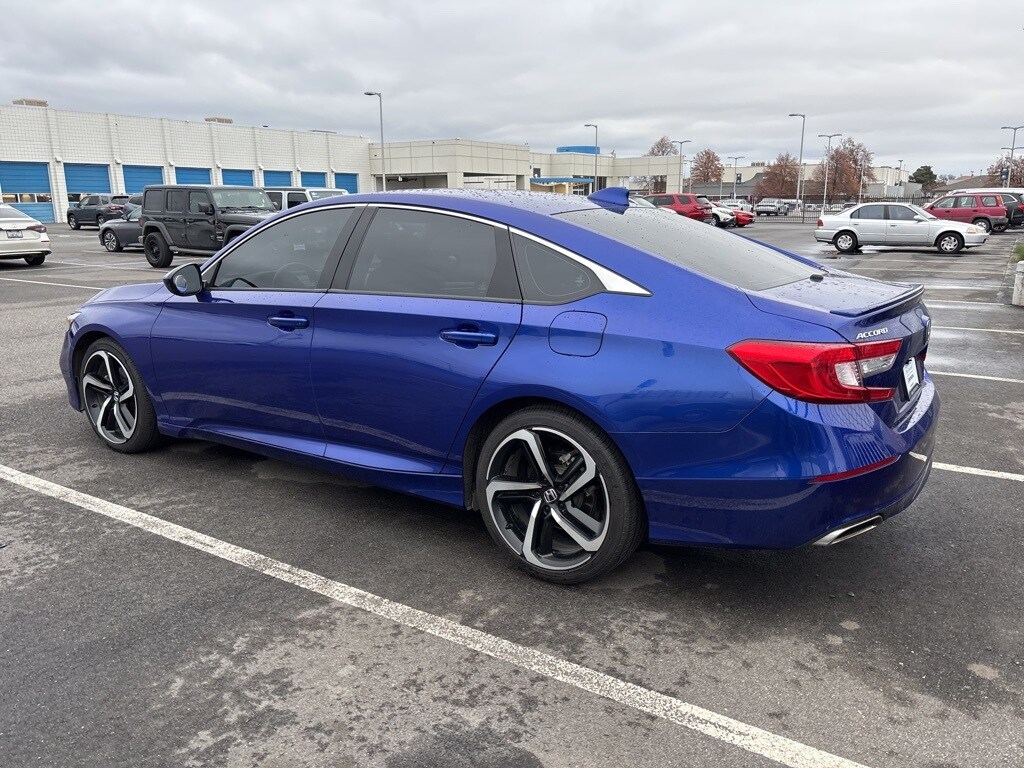 2019 Honda Accord Sport photo 3