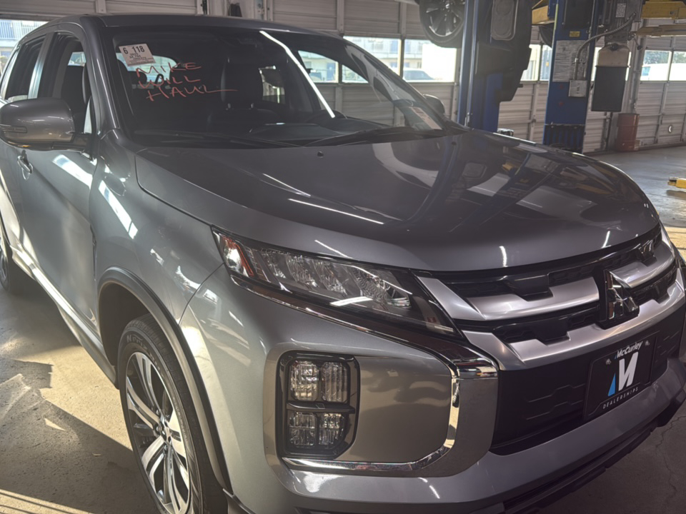2025 Mitsubishi Outlander Sport SE