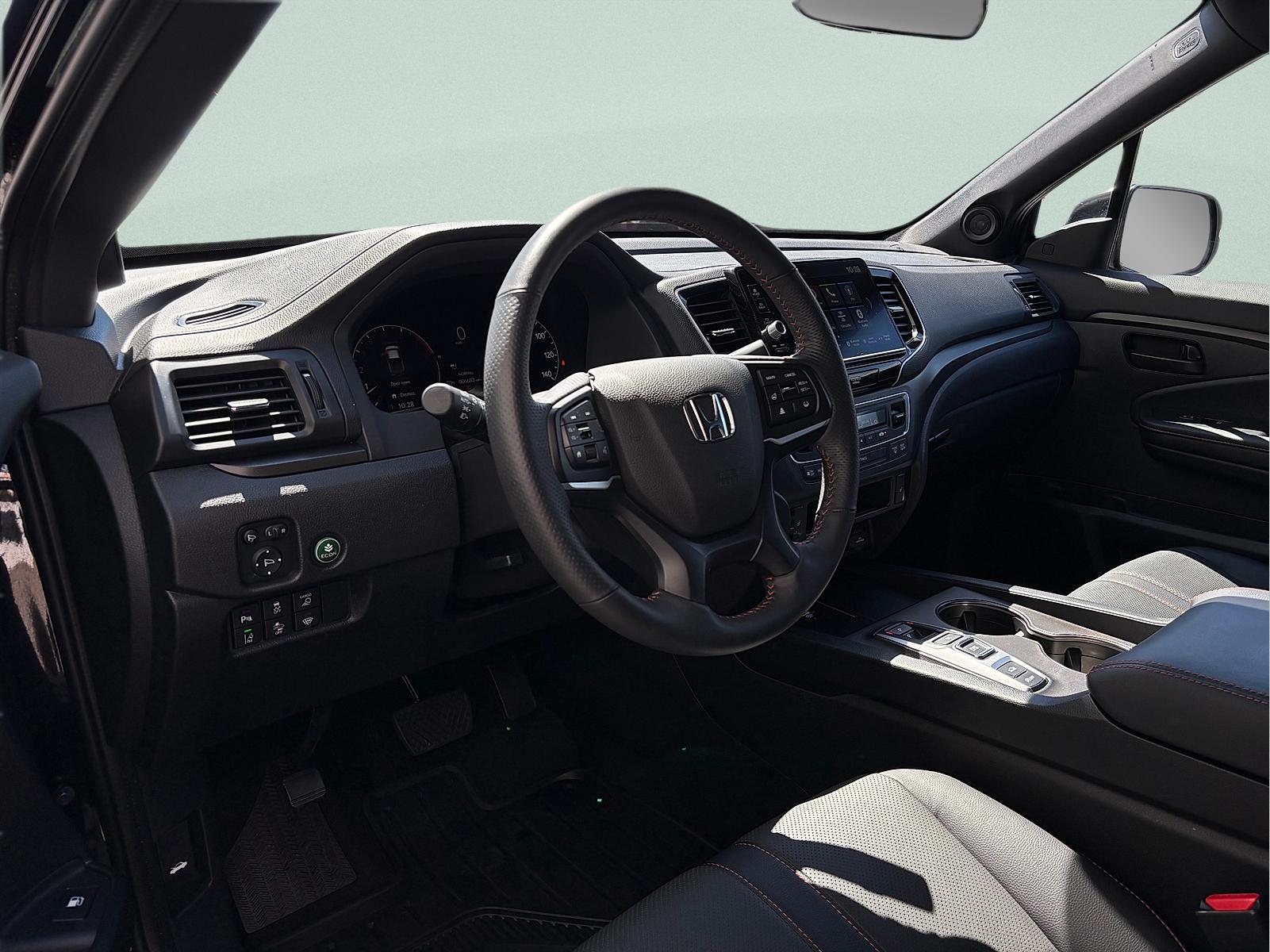 2025 Honda Ridgeline TrailSport - Photo 15