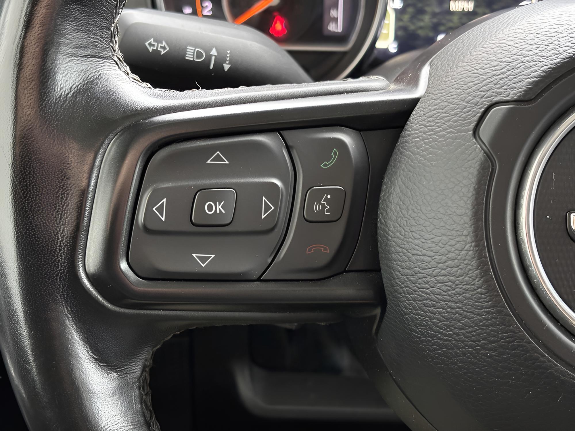 2023 Jeep Wrangler 4-Door Willys - Photo 23