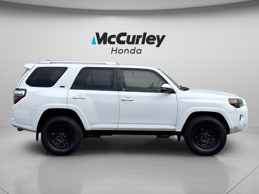 Used 2018 Toyota 4Runner SR5 SUV