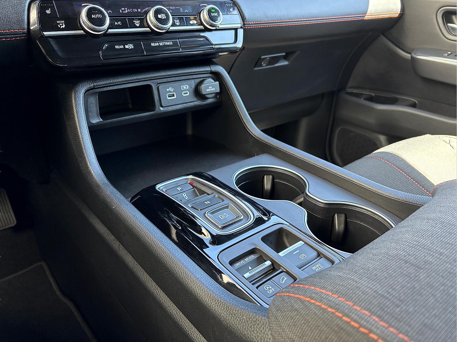 2025 Honda Pilot Sport - Photo 25