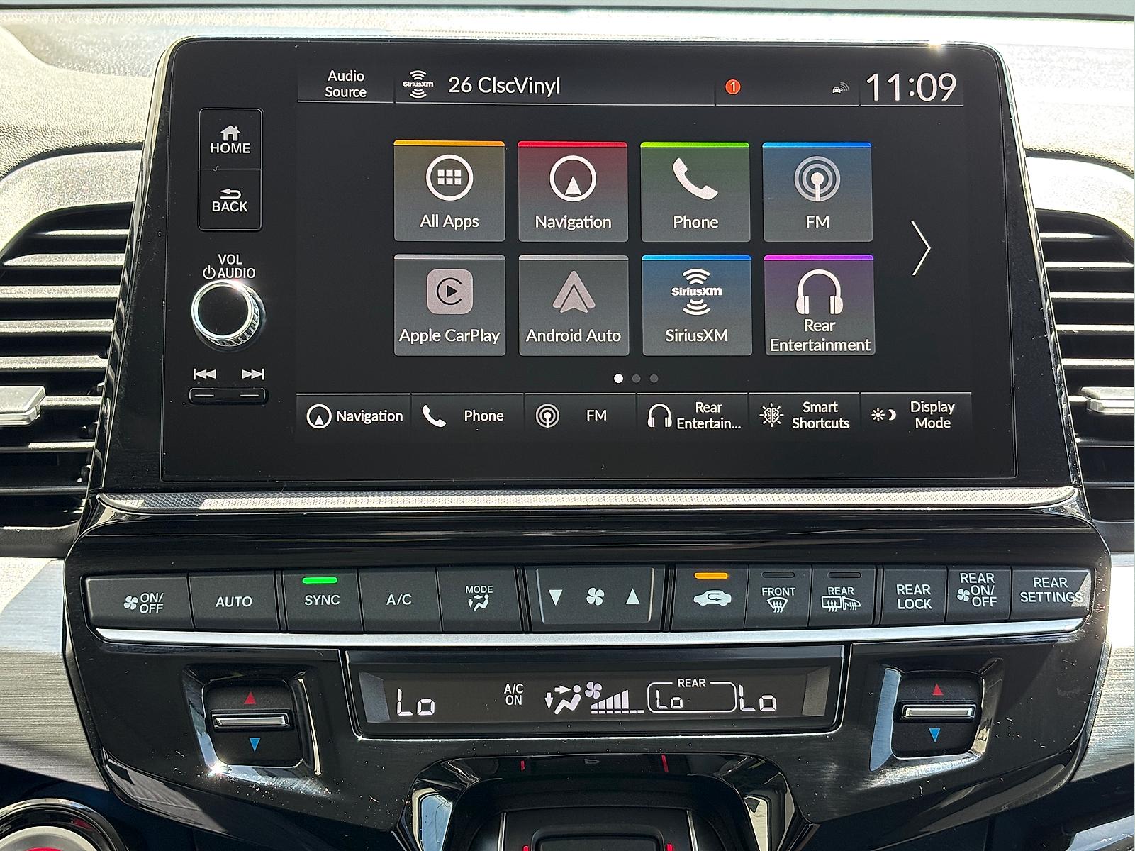 2026 Honda Odyssey Touring - Photo 24