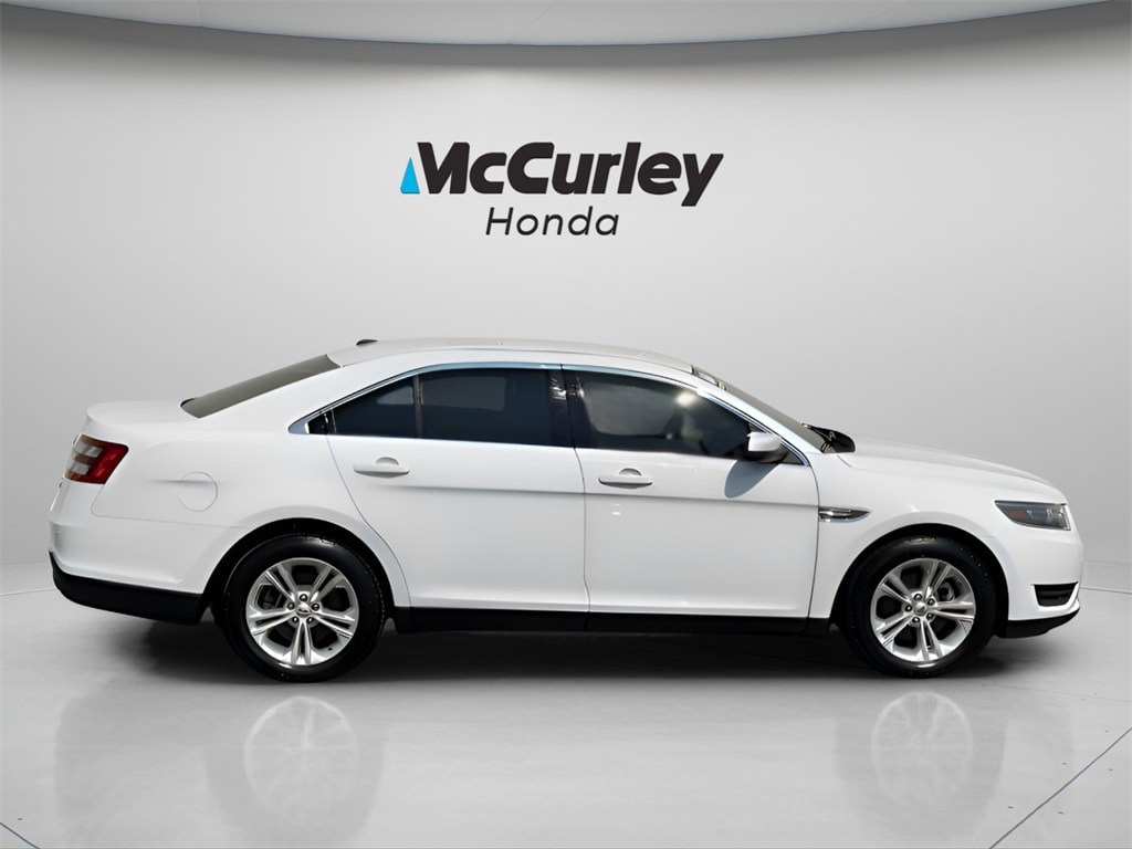 Certified 2017 Ford Taurus SEL with VIN 1FAHP2H80HG121429 for sale in Richland, WA