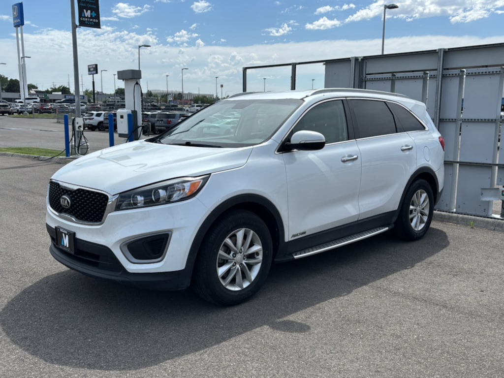 Used 2016 Kia Sorento 3.3L LX AWD SUV