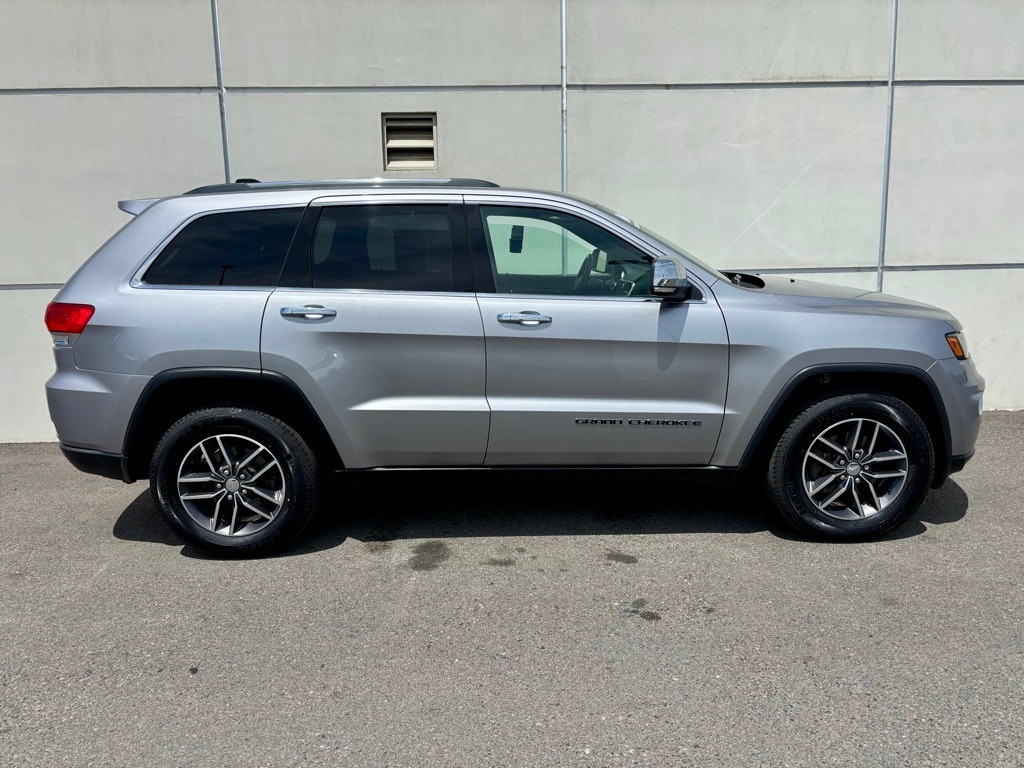 Certified 2017 Jeep Grand Cherokee Limited with VIN 1C4RJFBG7HC924690 for sale in Richland, WA