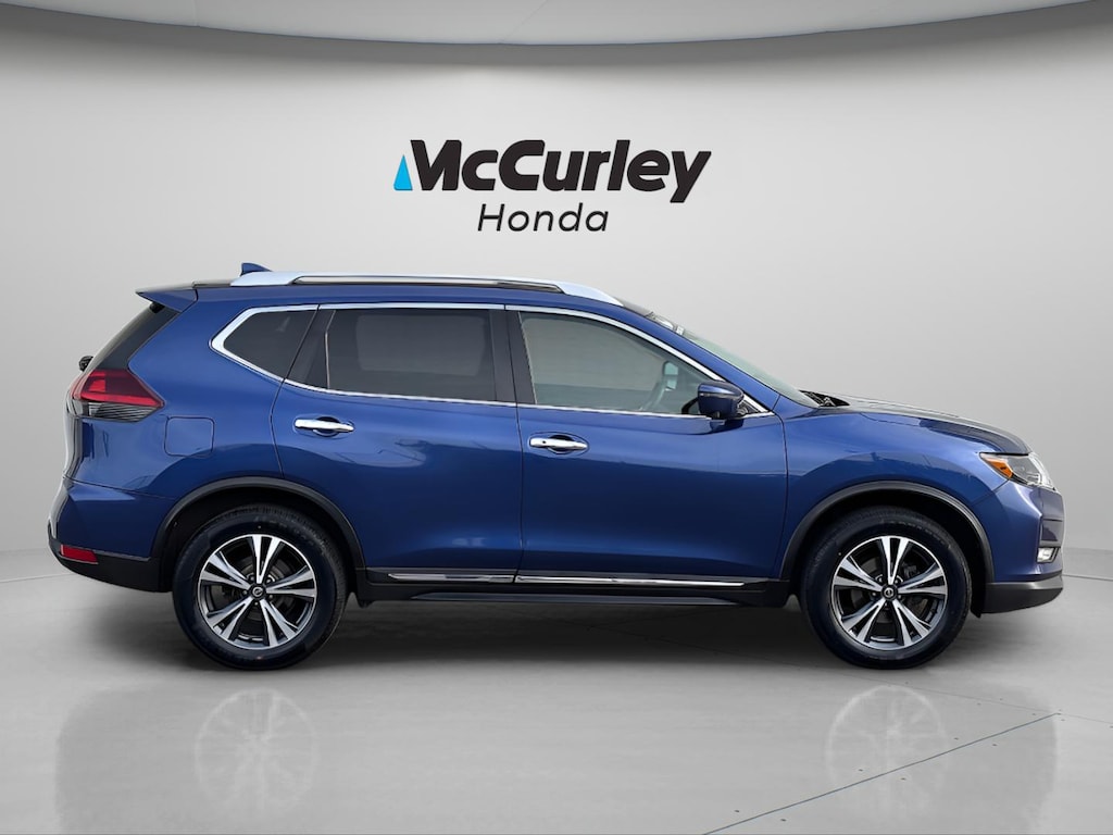 Used 2018 Nissan Rogue SL SUV