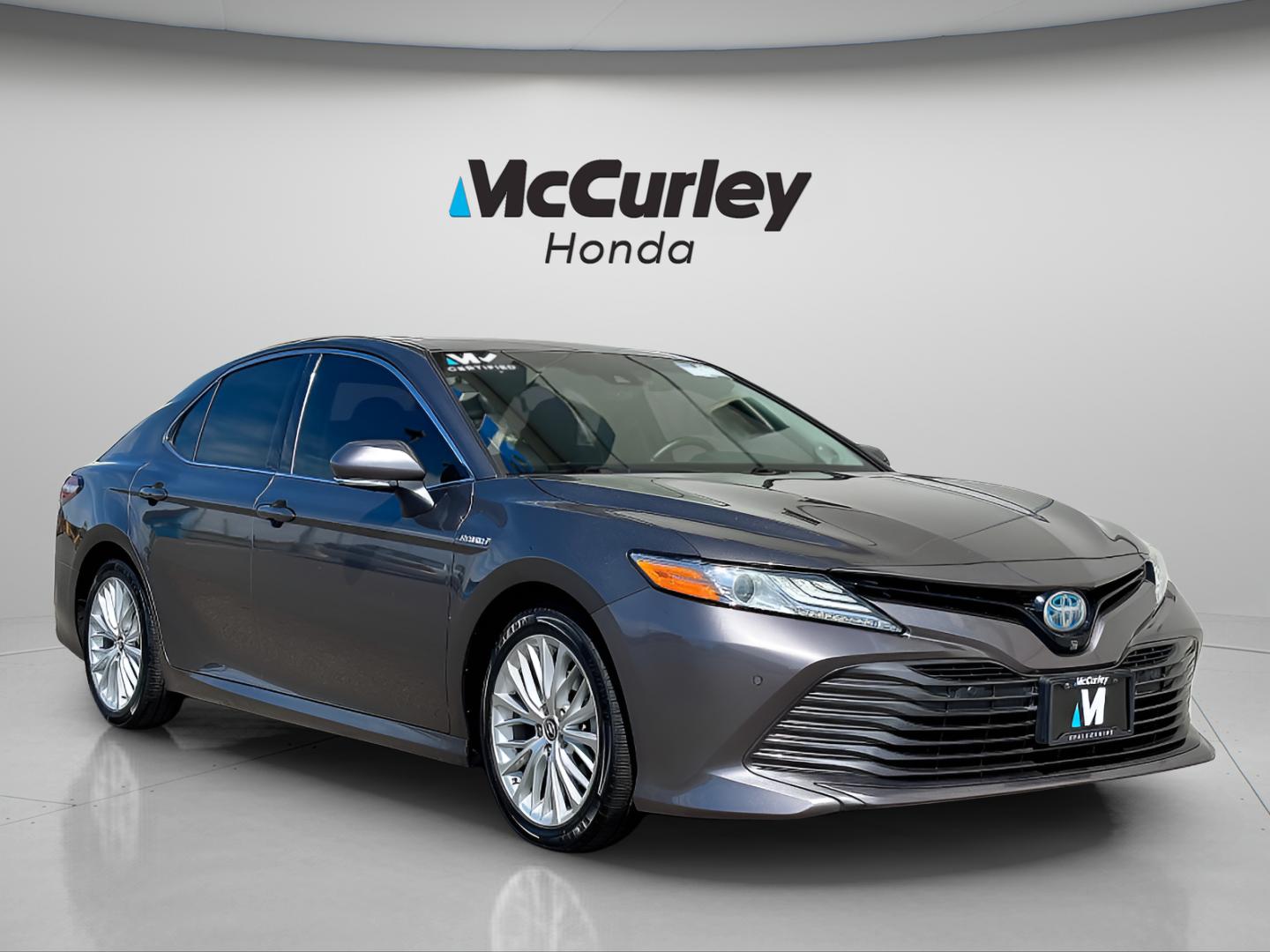 2018 Toyota Camry 2.5 Auto XLE Hybrid's photo