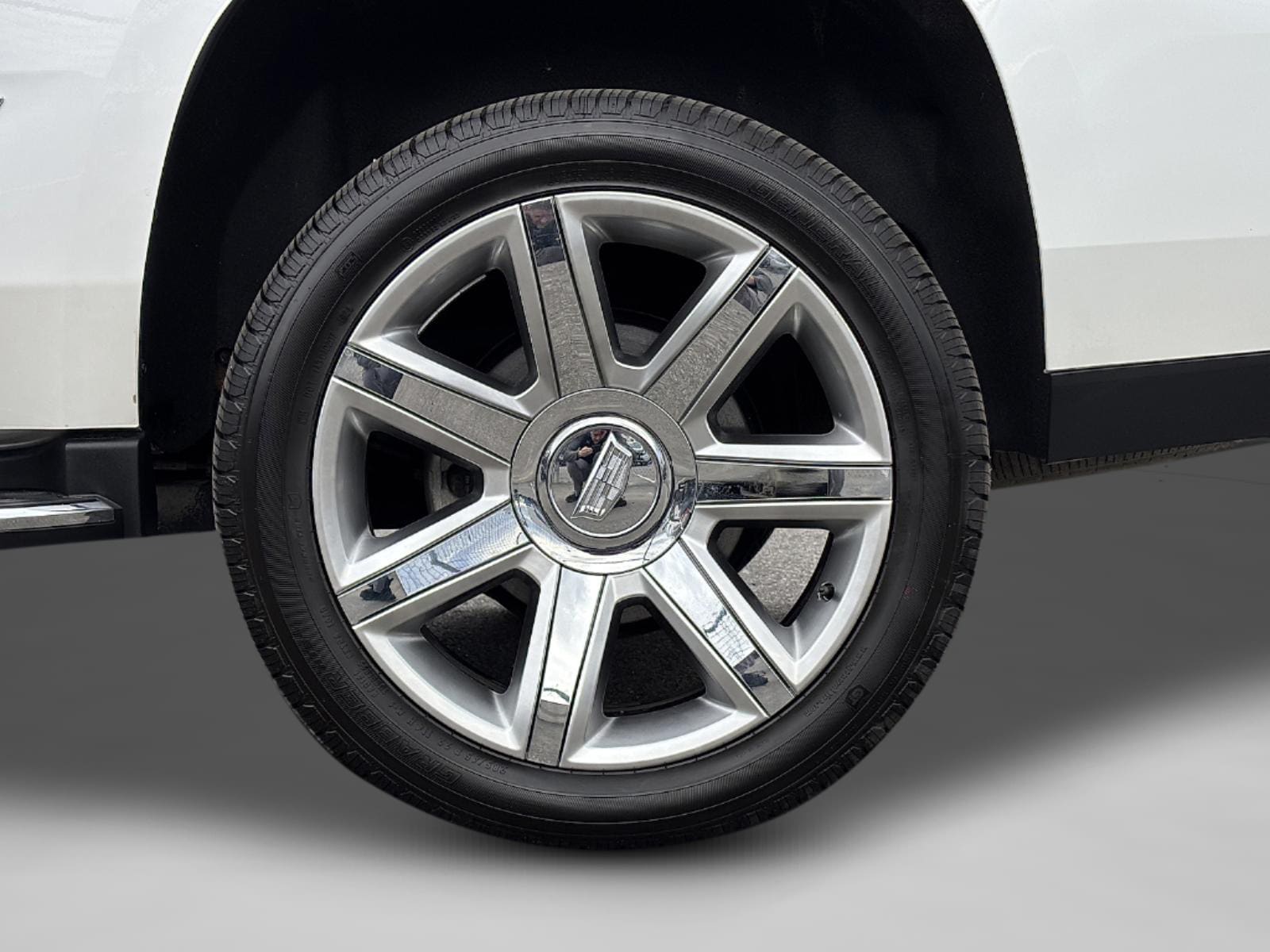 2020 Cadillac Escalade Luxury - Photo 13