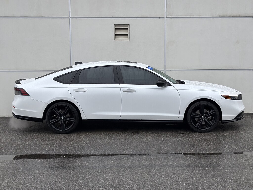 Certified 2023 Honda Accord Hybrid Sport-L w/BSI Sedan