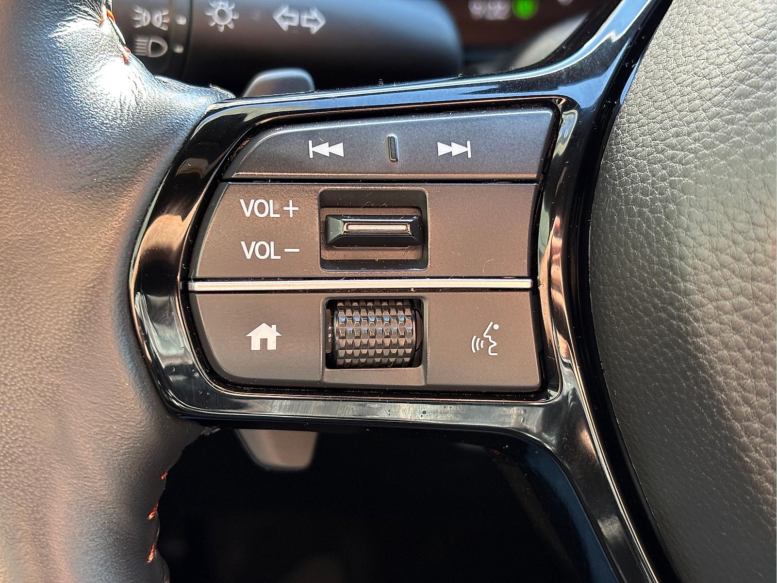 2023 Honda CR-V Sport Touring - Photo 32