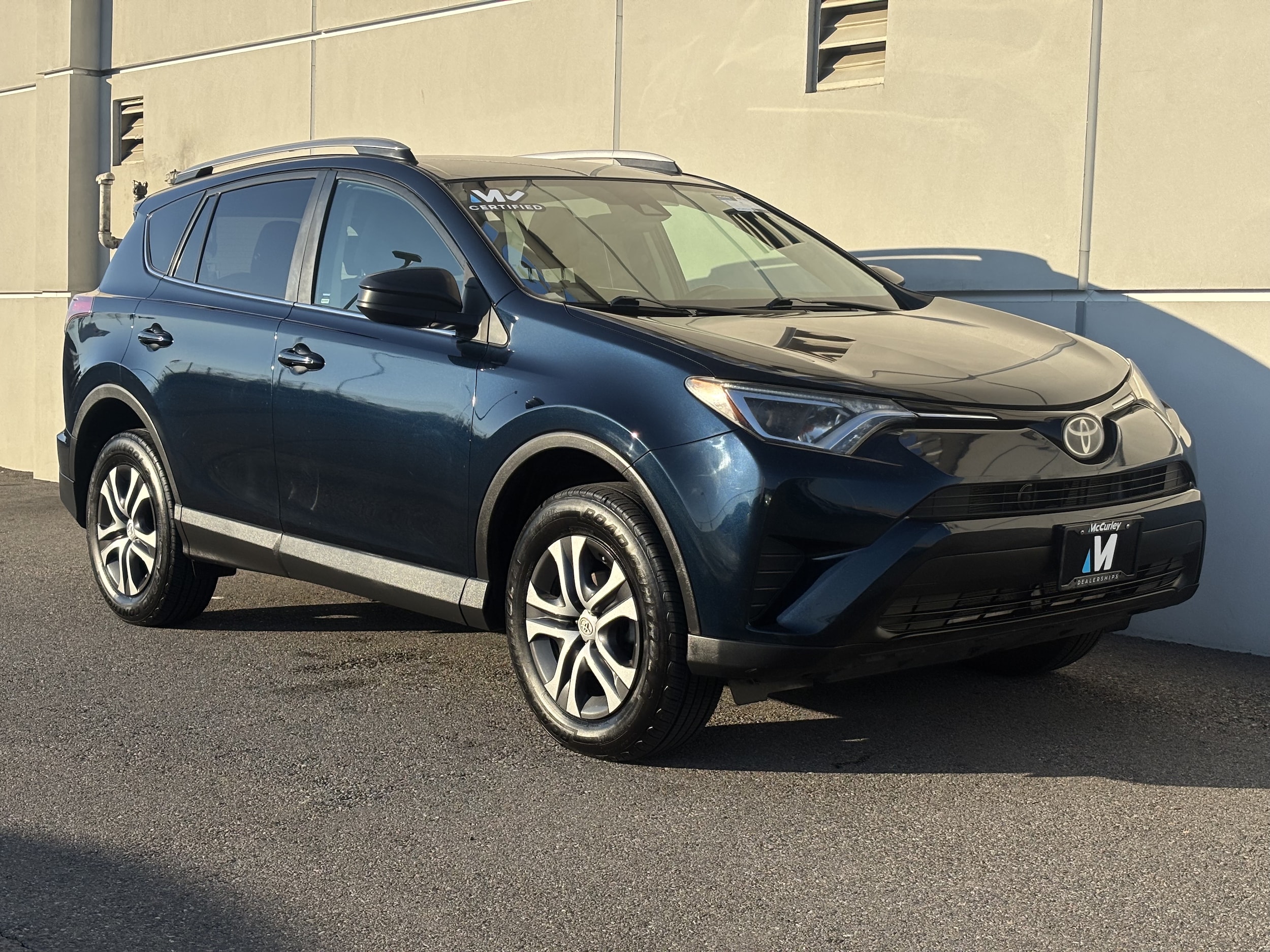 2017 Toyota RAV4 LE