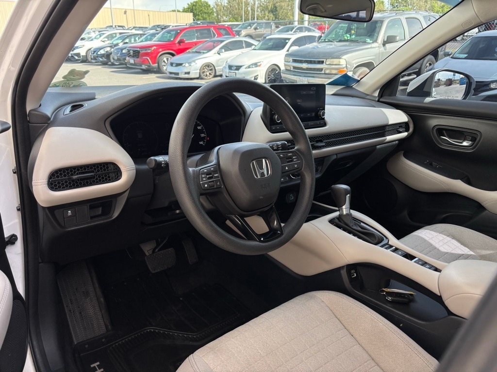 Certified 2023 Honda HR-V LX with VIN 3CZRZ2H38PM707498 for sale in Richland, WA