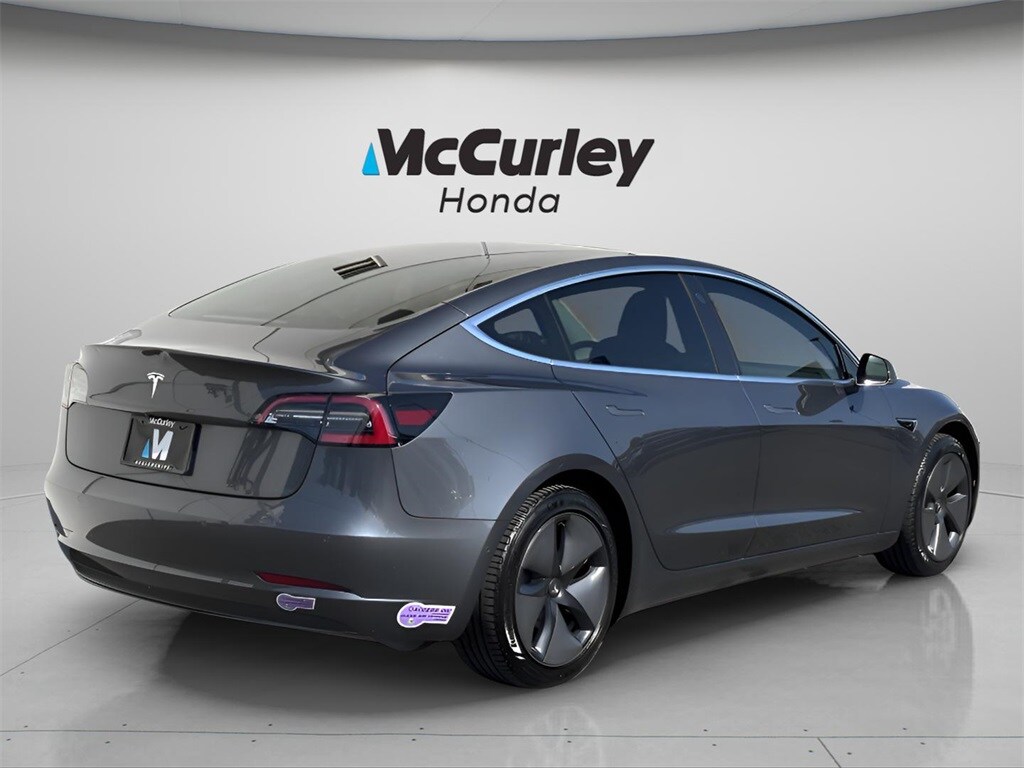 2019 Tesla Model 3 Standard Range Plus photo 3