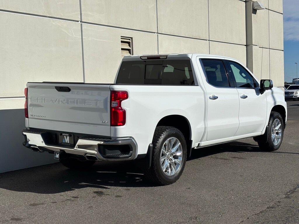 2019 Chevrolet Silverado 1500 LTZ photo 3