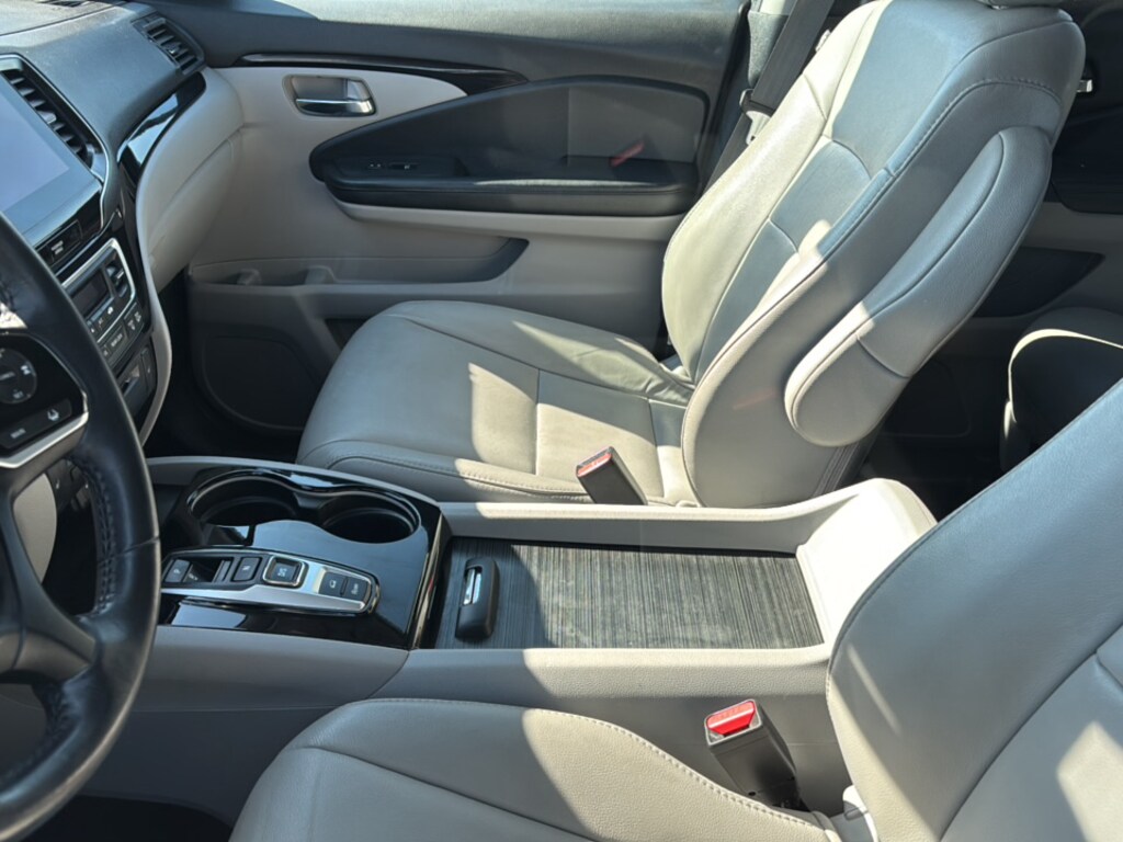 Certified 2022 Honda Pilot Touring 7 Passenger SUV