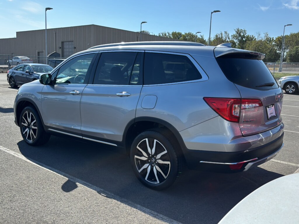 Certified 2022 Honda Pilot Touring 7 Passenger SUV
