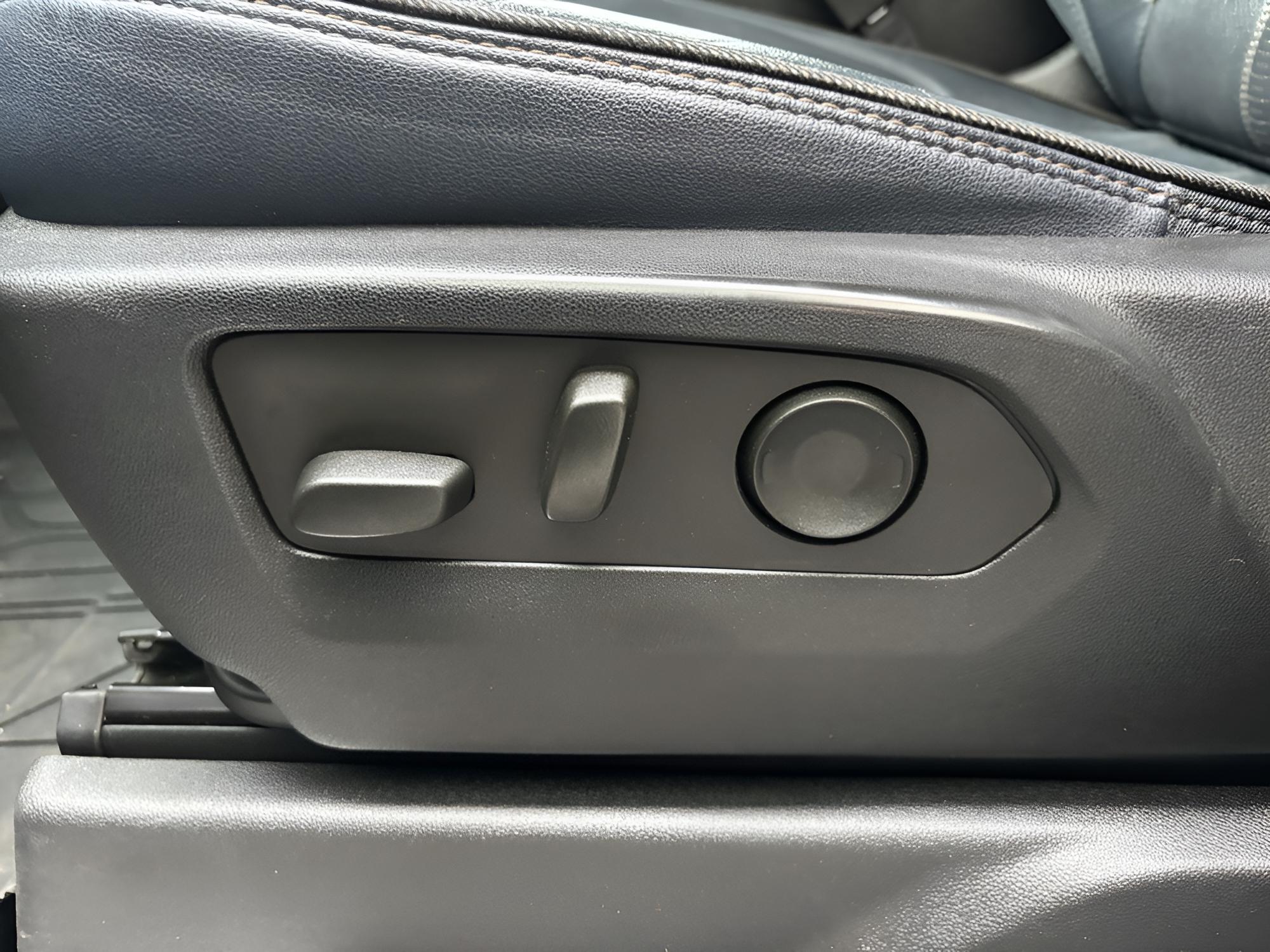 2022 Chevrolet Silverado 1500 High Country - Photo 32