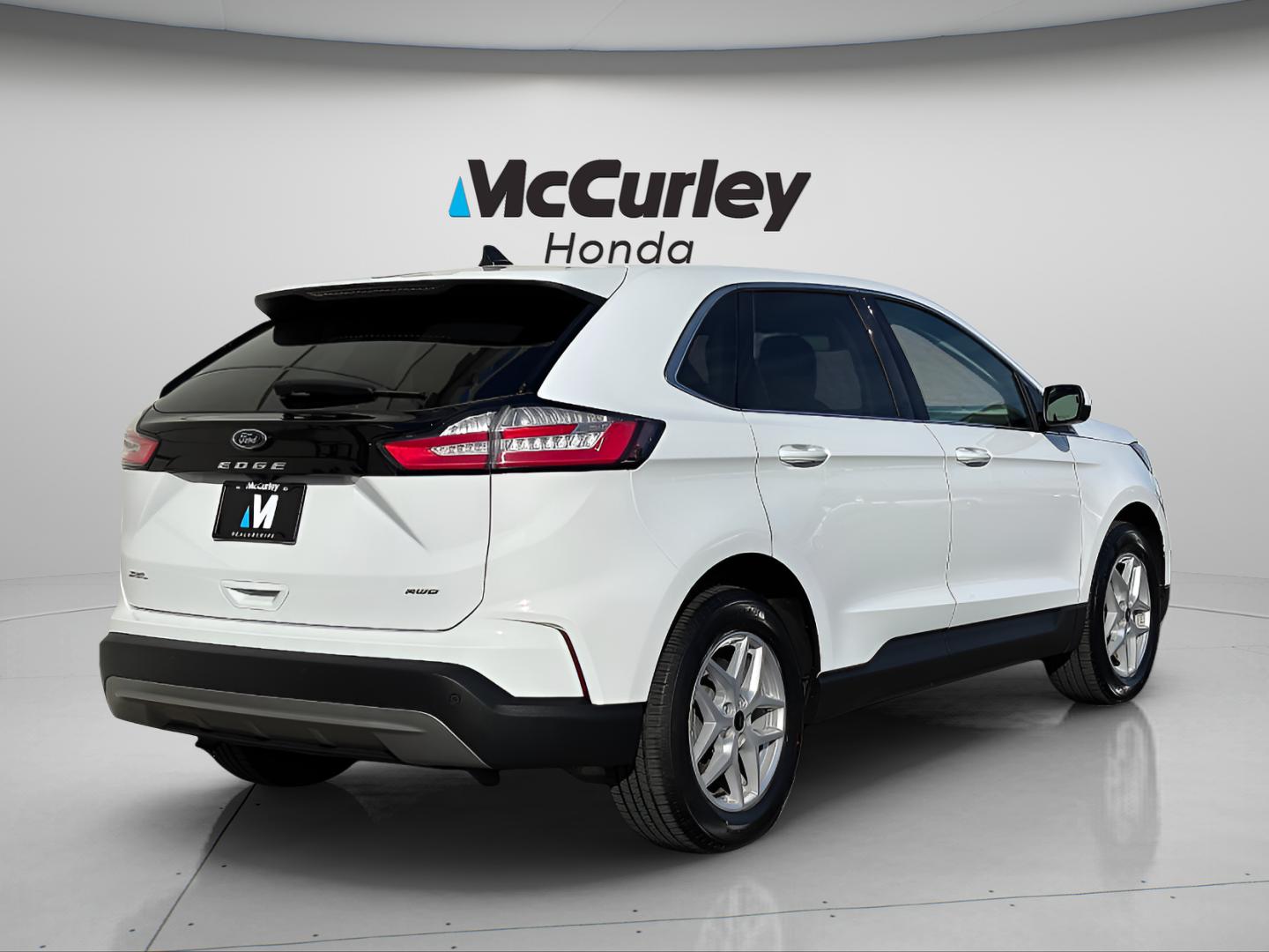 Used 2023 Ford Edge SEL SUV