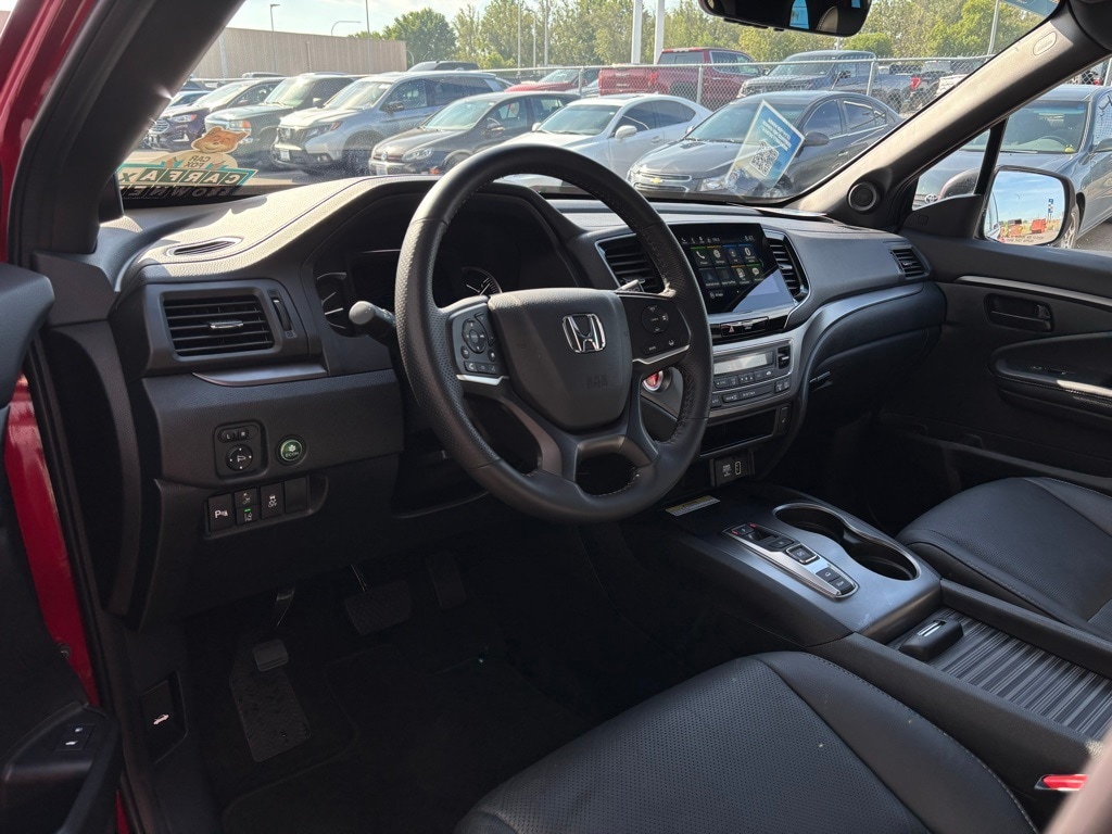 Certified 2023 Honda Passport EX-L with VIN 5FNYF8H55PB027366 for sale in Richland, WA