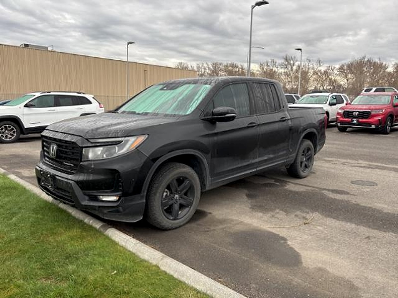 2023 Honda Ridgeline Black Edition's photo
