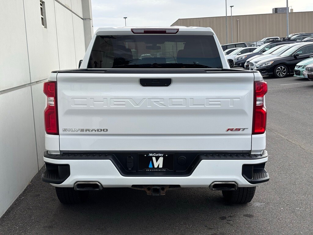 2020 Chevrolet Silverado 1500 RST photo 3