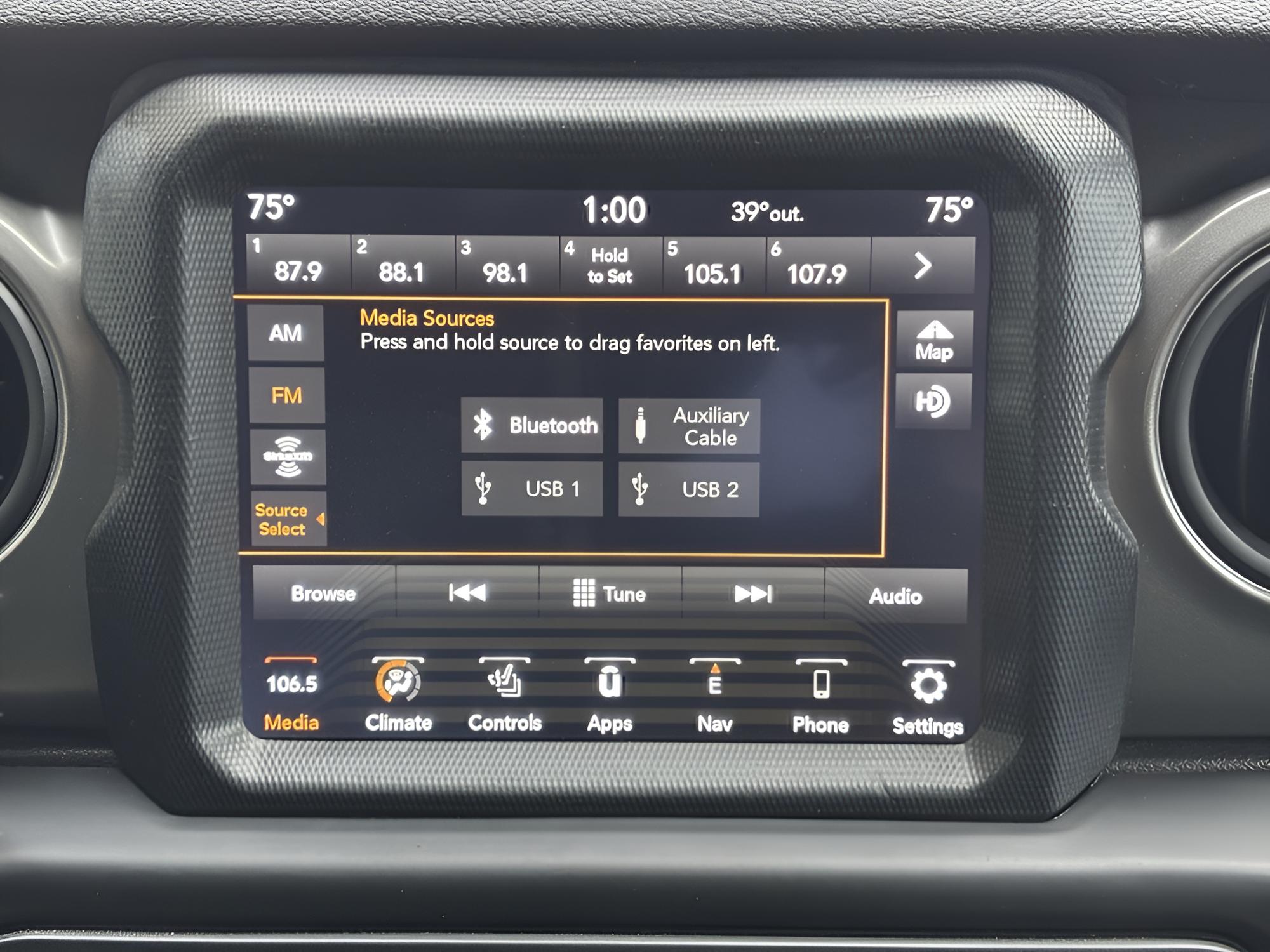 2023 Jeep Wrangler 4-Door Willys - Photo 12