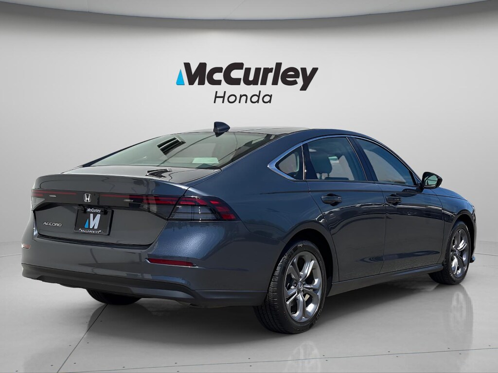 Used 2024 Honda Accord EX Sedan