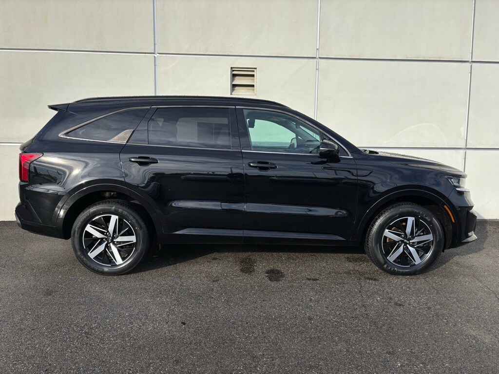 Certified 2021 Kia Sorento EX SUV