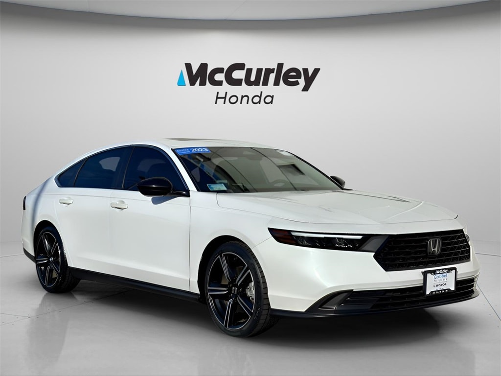 2023 Honda Accord Hybrid Sport's photo