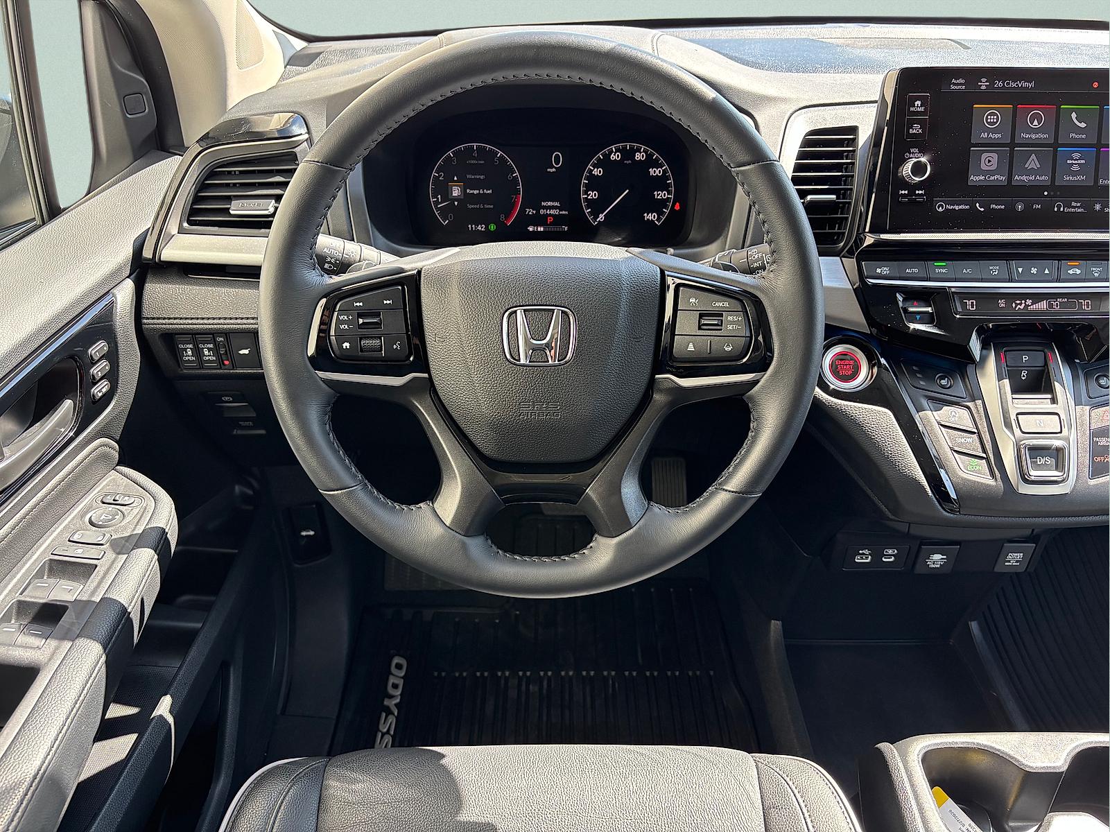 2025 Honda Odyssey Touring - Photo 31