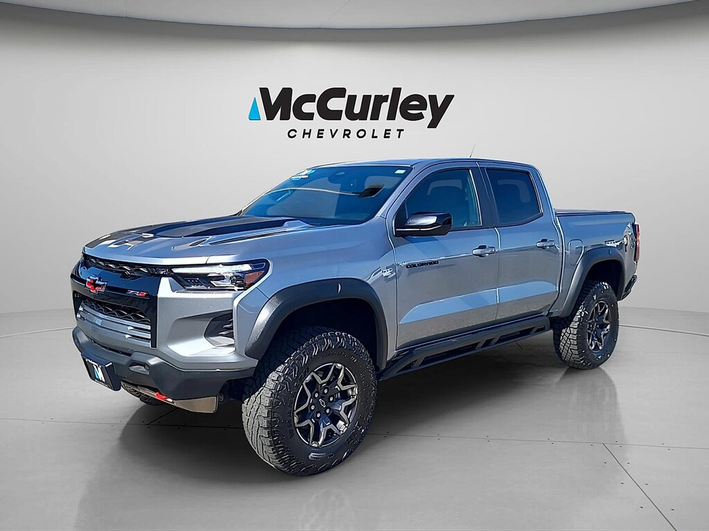 Used 2023 Chevrolet Colorado ZR2