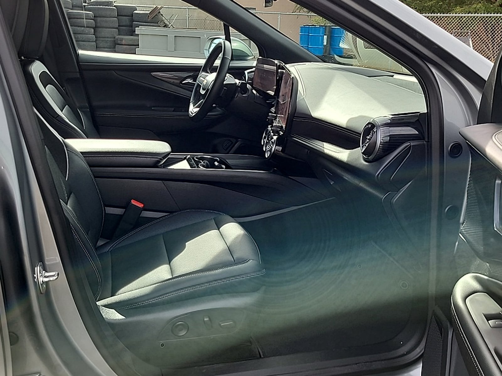 2024 Chevrolet Blazer EV LT - Photo 9