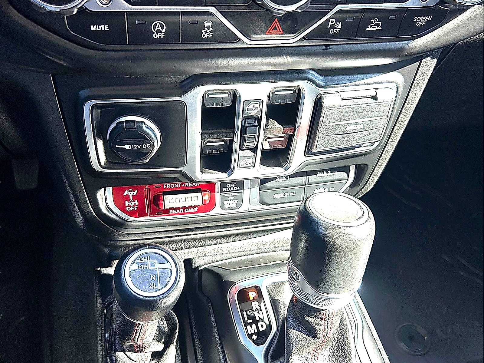 2023 Jeep Wrangler 4-Door Rubicon - Photo 15