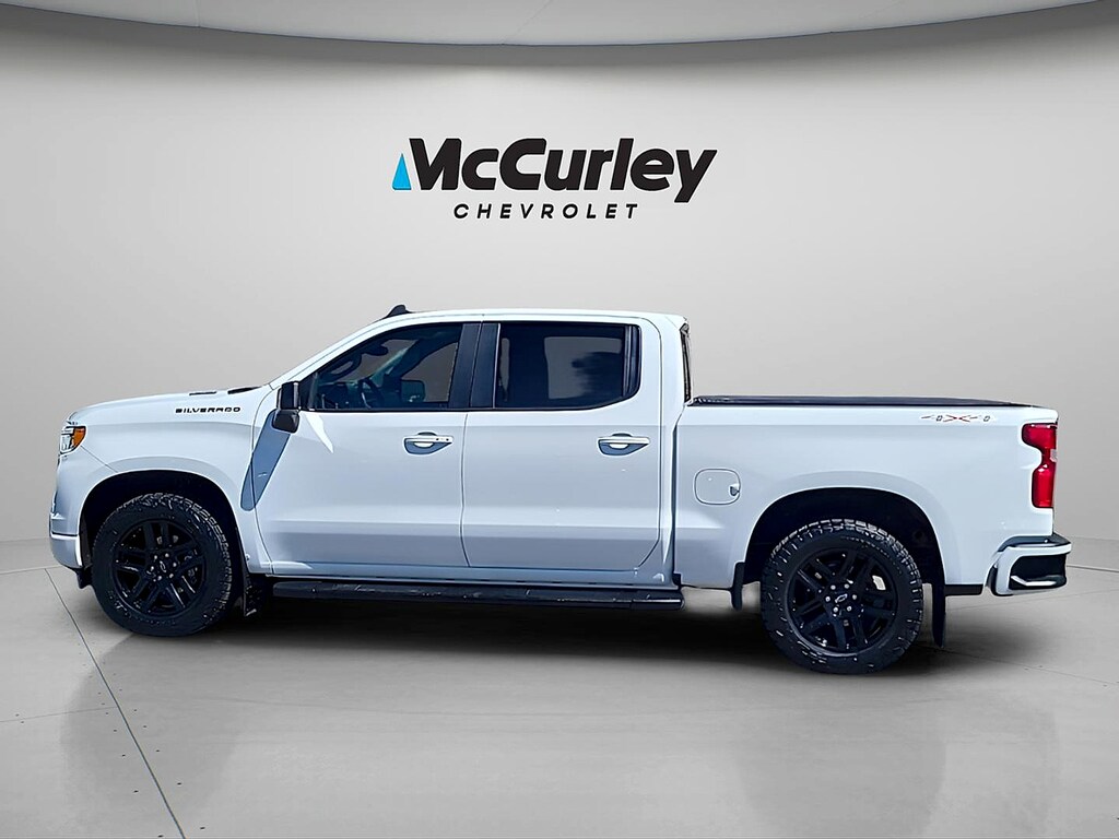 Used 2023 Chevrolet Silverado 1500 RST