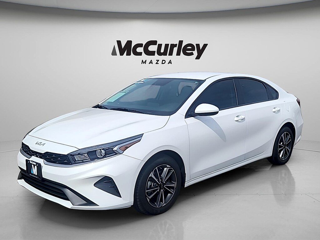 Certified 2023 Kia Forte LXS