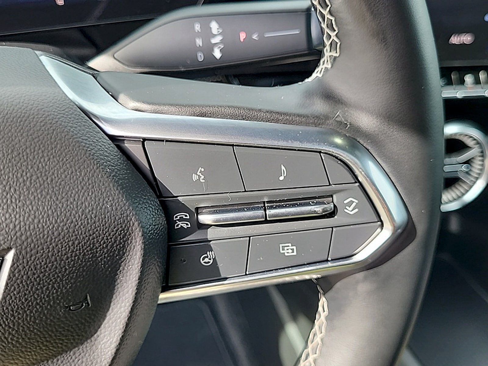 2024 Chevrolet Blazer EV LT - Photo 18