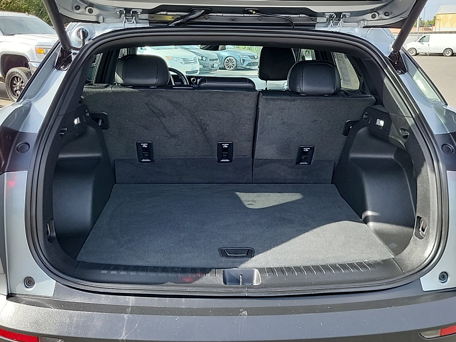2024 Chevrolet Blazer EV LT - Photo 25