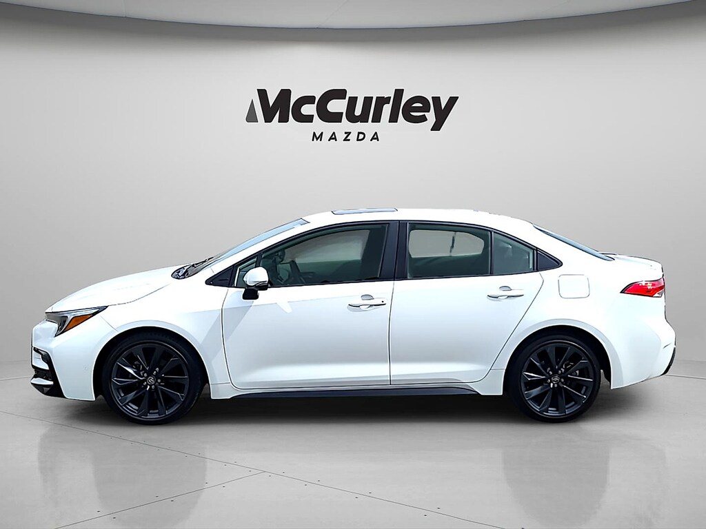 Used 2024 Toyota Corolla Hybrid SE