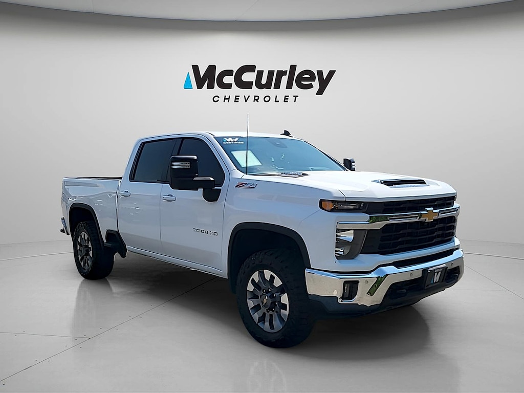 Certified 2025 Chevrolet Silverado 3500HD 4WD Crew Cab Standard Bed LT