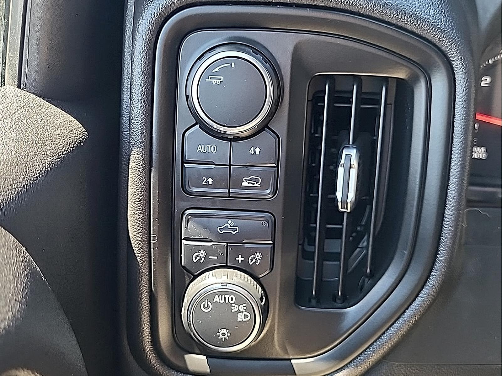 2024 Chevrolet Silverado 1500 Work Truck - Photo 21