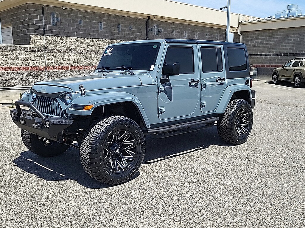 Used 2015 Jeep Wrangler Unlimited Sahara