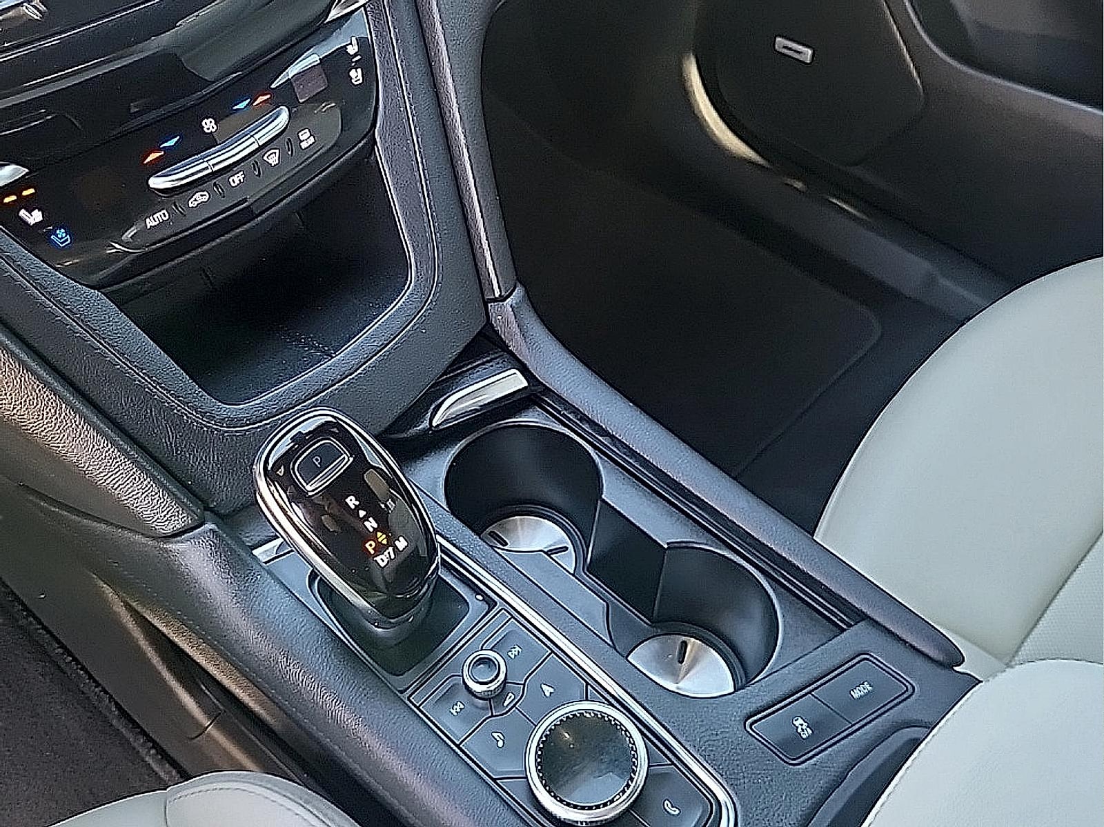 2023 Cadillac XT6 Sport - Photo 24