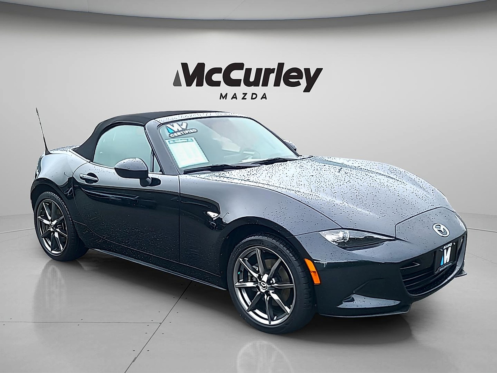 2016 Mazda MX-5 Miata Grand Touring's photo