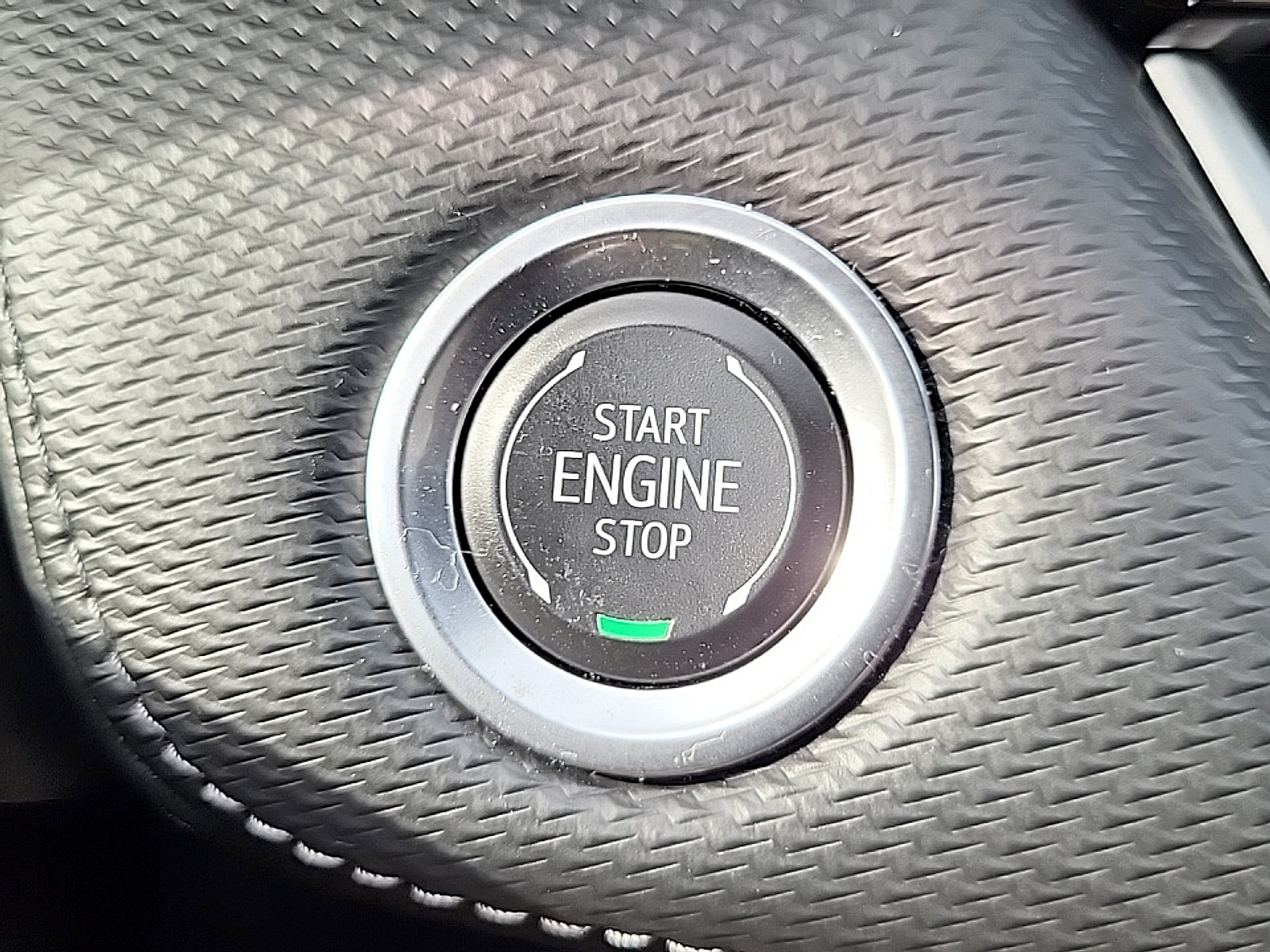 2025 Chevrolet Equinox LT - Photo 25