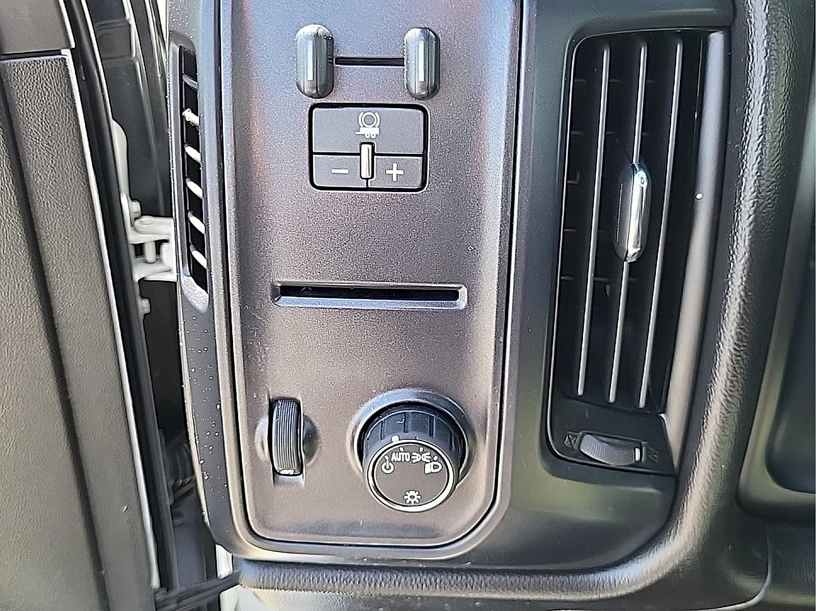 2015 Chevrolet Silverado 2500HD Work Truck - Photo 18