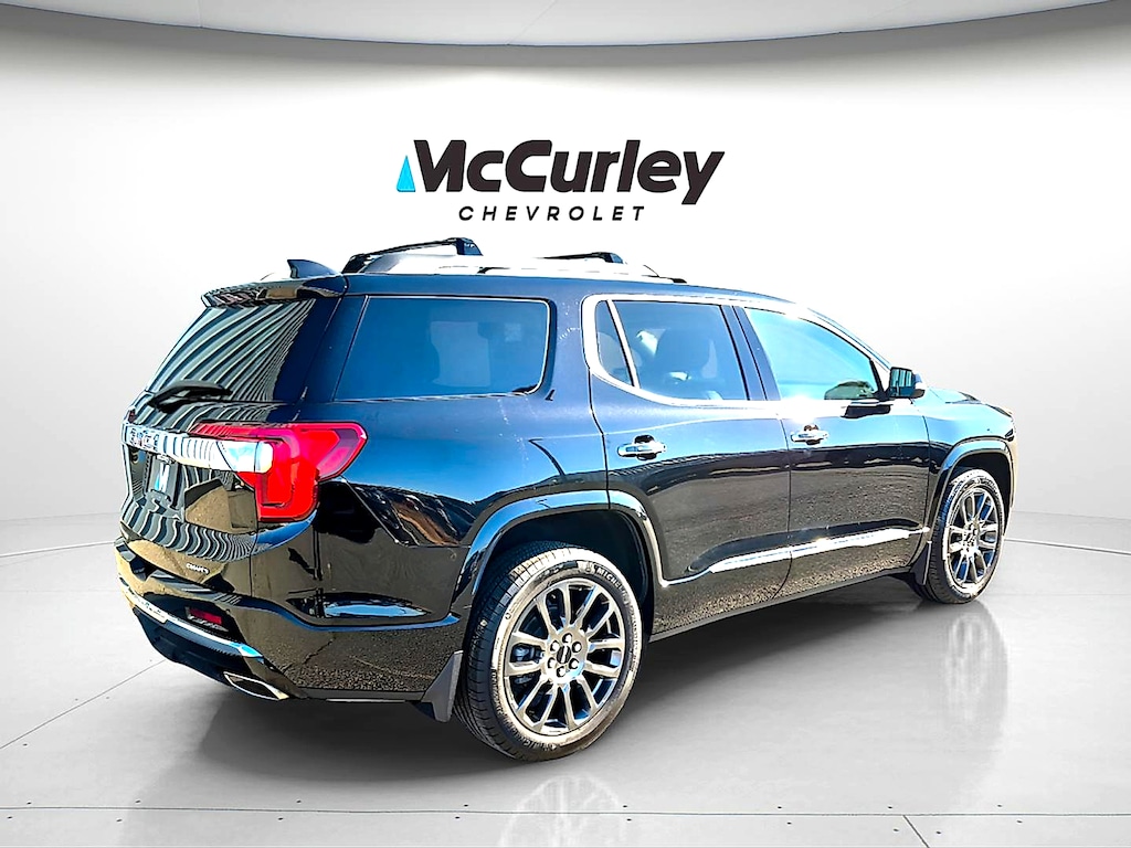 Used 2023 GMC Acadia AWD Denali