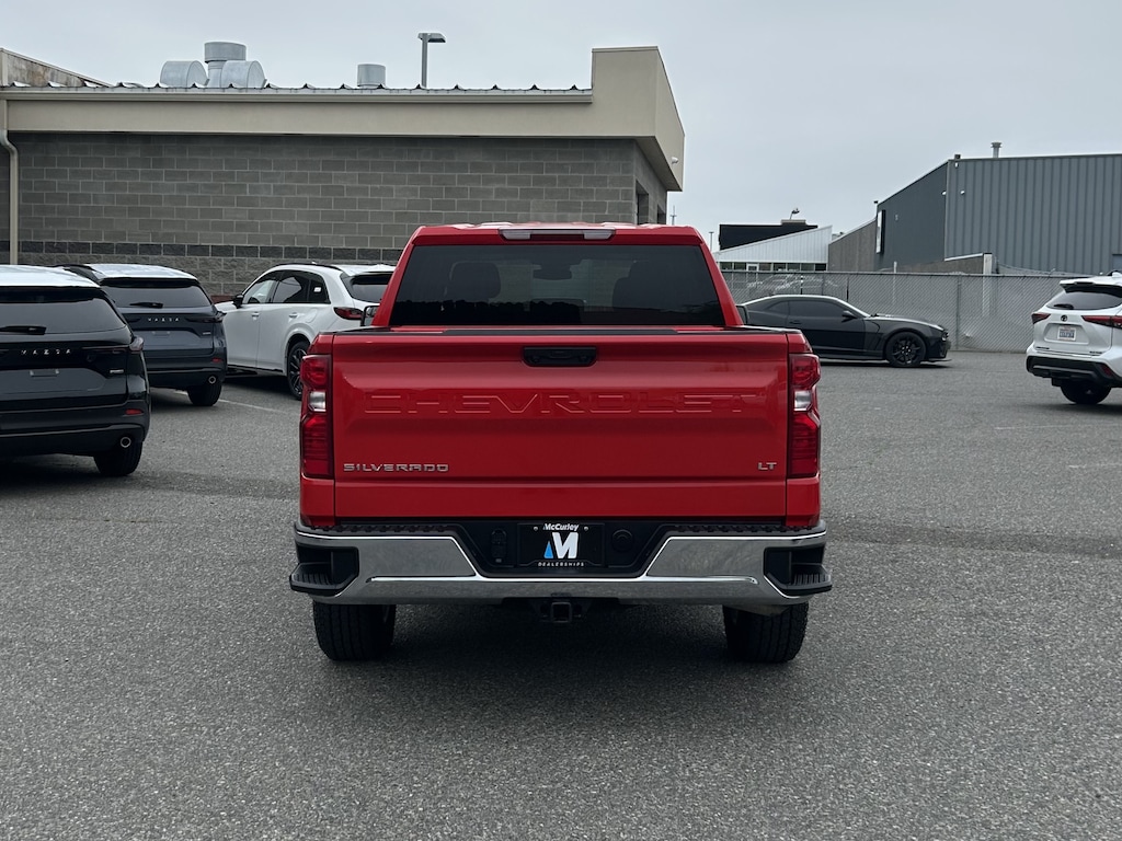 Used 2025 Chevrolet Silverado 1500 4WD Crew Cab Short Bed LT With 2FL