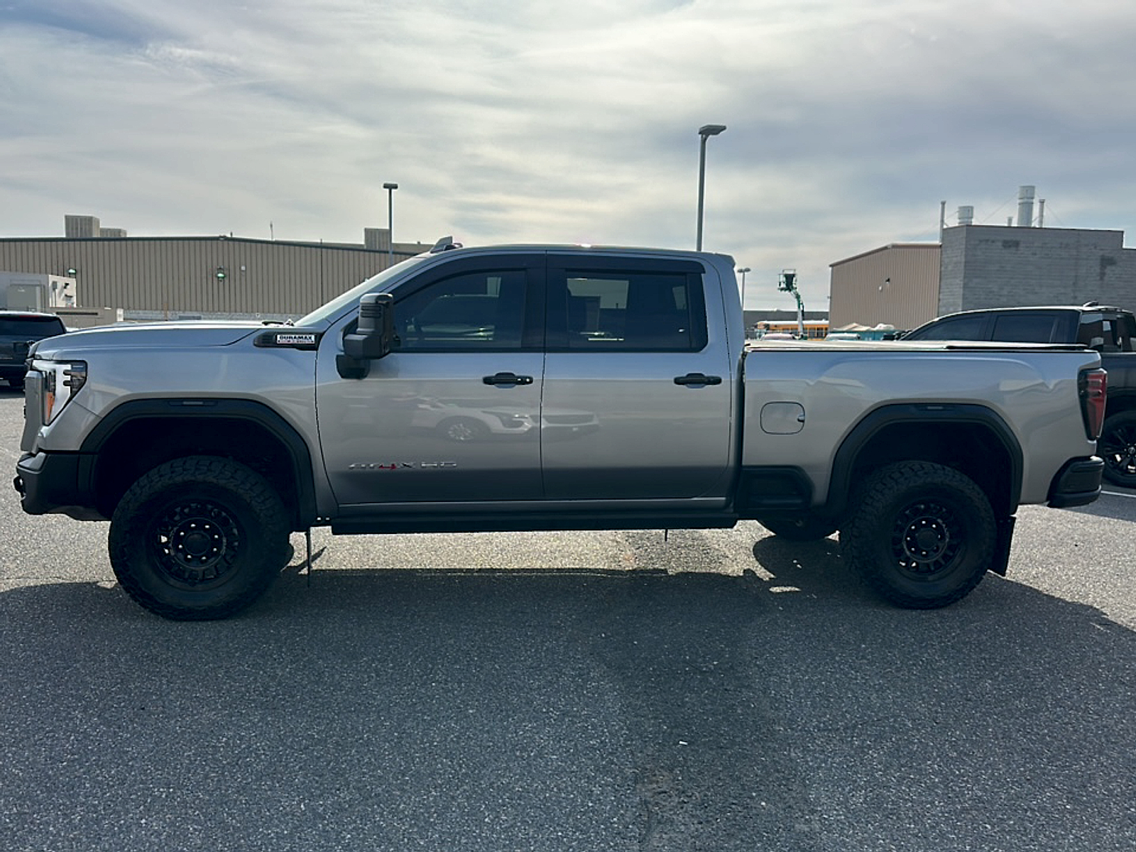 Used 2025 GMC Sierra 2500HD Crew Cab, Standard Bed, AT4X, 4WD