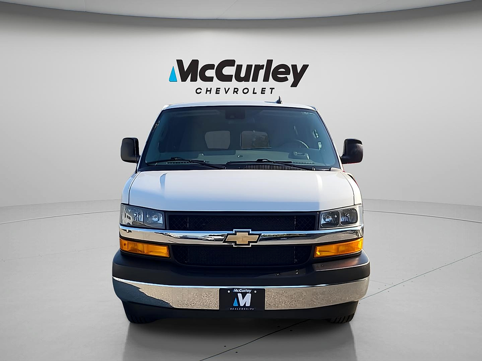 Used 2025 Chevrolet Express Passenger RWD 3500 Extended Wheelbase LT